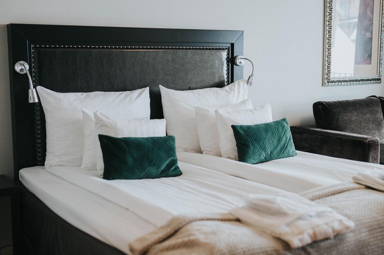 Home Hotel Majoren Skövde Eksteriør billede