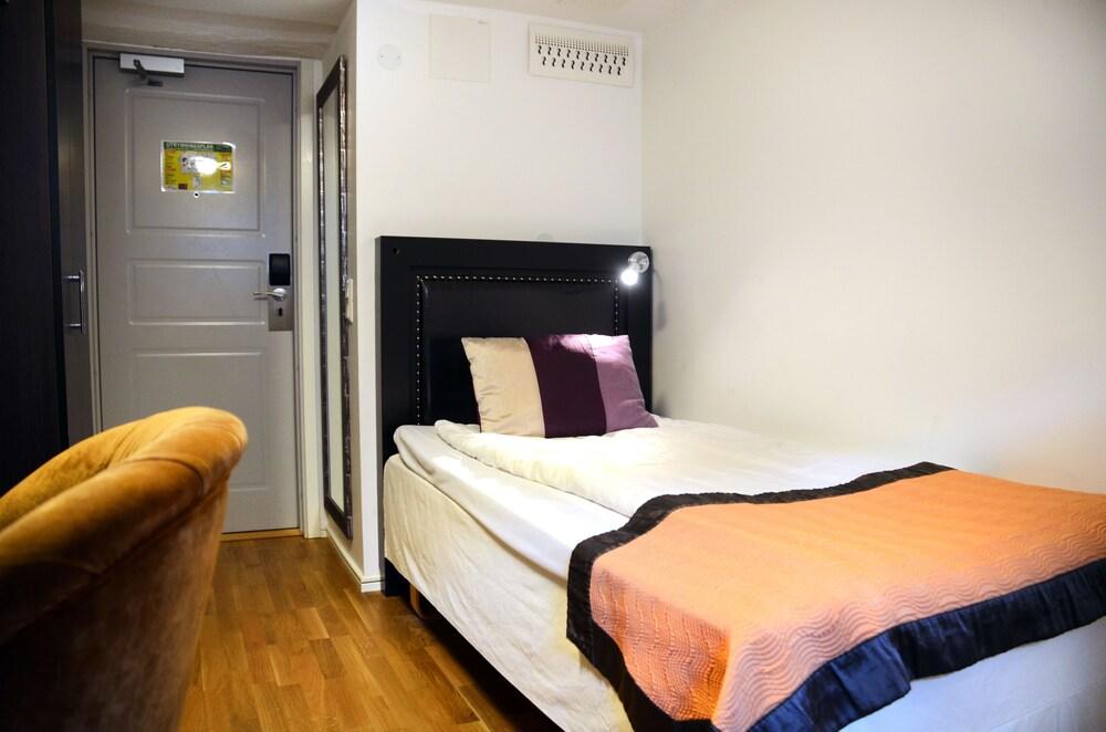 Home Hotel Majoren Skövde Eksteriør billede