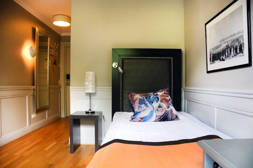 Home Hotel Majoren Skövde Eksteriør billede